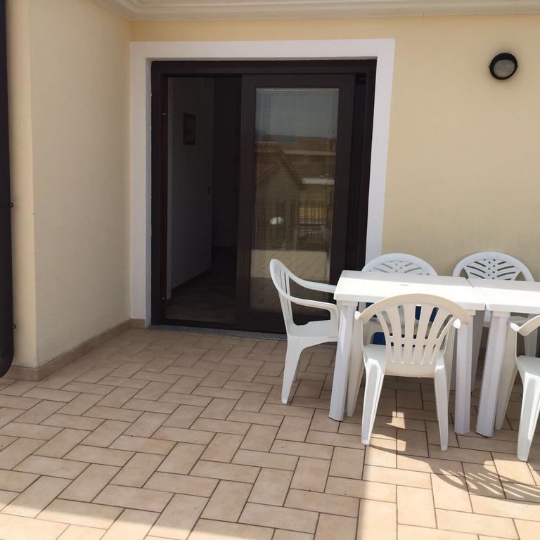 Bertolottu Residence Apartments Tortolì Buitenkant foto