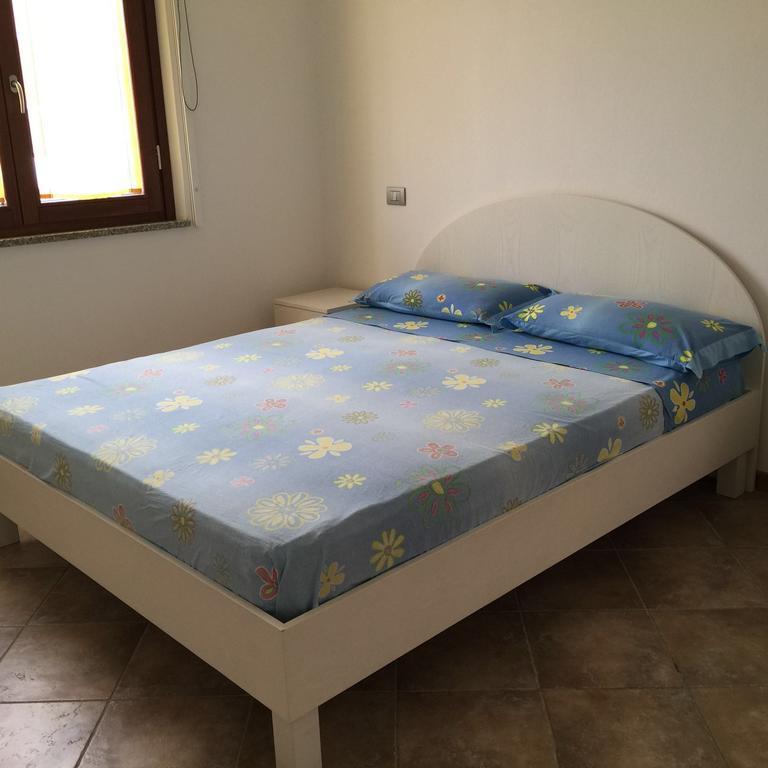 Bertolottu Residence Apartments Tortolì Buitenkant foto