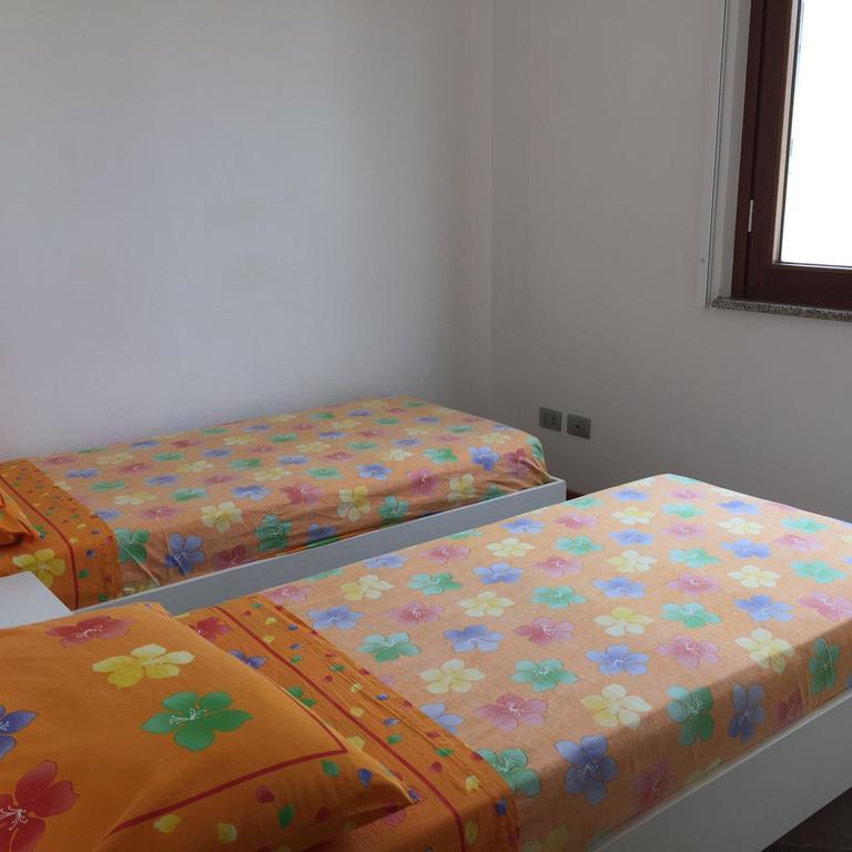 Bertolottu Residence Apartments Tortolì Buitenkant foto